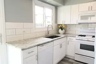 525 Commanche Trail, Wheeling, IL 60090 - Photo 5
