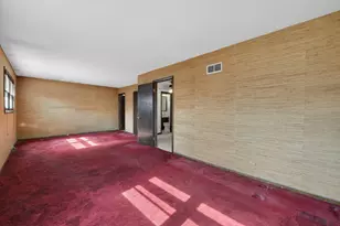 72 Marina Dr, Des Plaines, IL 60016 - Photo 13