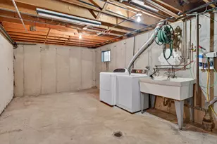 72 Marina Dr, Des Plaines, IL 60016 - Photo 25