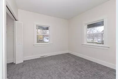 220 W Bennett Street, Pontiac, IL 61764 - Photo 9