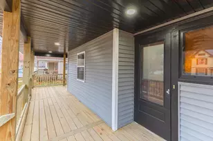 220 W Bennett St, Pontiac, IL 61764 - Photo 3