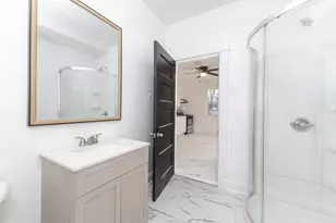 220 W Bennett St, Pontiac, IL 61764 - Photo 19