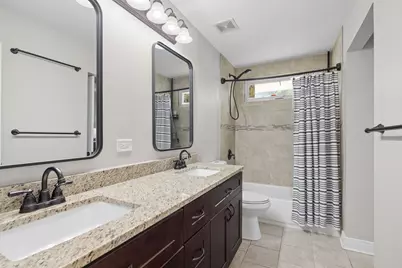 7025 Roberts Drive, Woodridge, IL 60517 - Photo 13