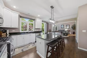 1592 Jeanel Ln, Aurora, IL 60502 - Photo 11