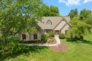 214 Red Bud Cir, Sleepy Hollow, IL 60118 - Photo 55