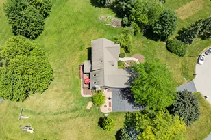 214 Red Bud Cir, Sleepy Hollow, IL 60118 - Photo 59