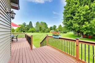 214 Red Bud Cir, Sleepy Hollow, IL 60118 - Photo 43