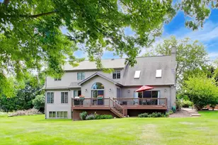 214 Red Bud Cir, Sleepy Hollow, IL 60118 - Photo 49