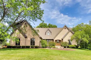 214 Red Bud Cir, Sleepy Hollow, IL 60118 - Photo 53