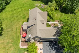 214 Red Bud Cir, Sleepy Hollow, IL 60118 - Photo 57