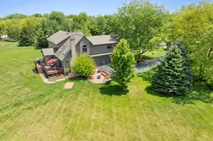 214 Red Bud Cir, Sleepy Hollow, IL 60118 - Photo 65