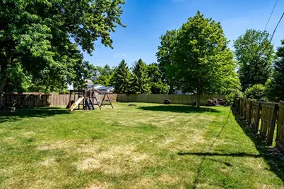 705 Eastview Drive, Mclean, IL 61754 - Photo 33