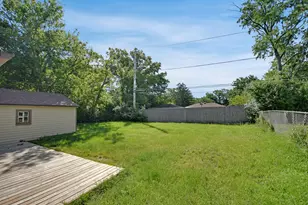 111 Shabbona Dr, Park Forest, IL 60466 - Photo 19