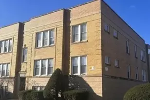 6912 W 21st Ave, Berwyn, IL 60402 - Photo 1