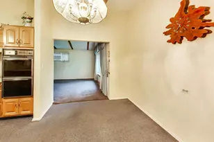 920 Pleasant Dr, Addison, IL 60101 - Photo 9