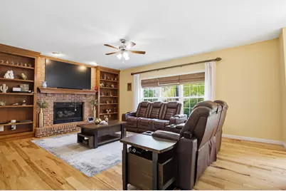 2101 Crossgate Court, Champaign, IL 61822 - Photo 9