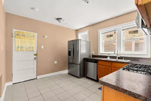 [Address not provided], Elmwood Park, IL 60707 - Photo 25