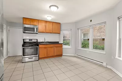 [Address not provided], Elmwood Park, IL 60707 - Photo 7