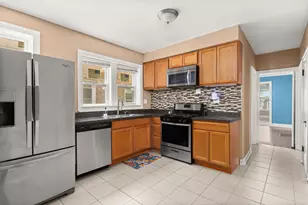 [Address not provided], Elmwood Park, IL 60707 - Photo 17
