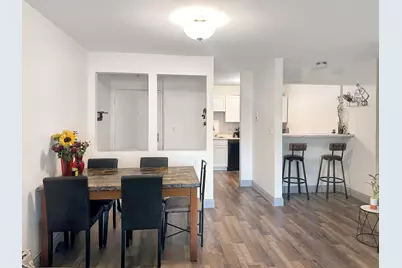 845 Miller Lane #101, Buffalo Grove, IL 60089 - Photo 5