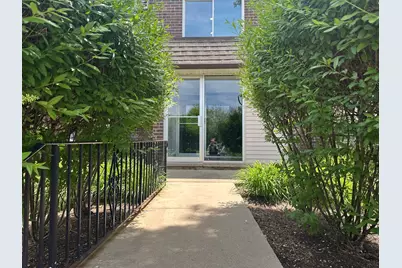 845 Miller Lane #101, Buffalo Grove, IL 60089 - Photo 3
