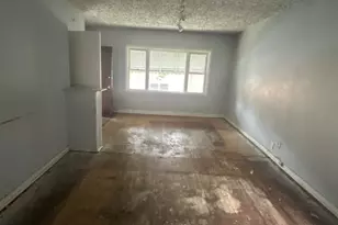 915 Ferdinand Ave, Forest Park, IL 60130 - Photo 3