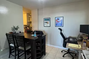 2740 N Pine Grove Ave, Chicago, IL 60614 - Photo 5
