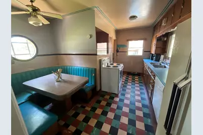 1125 S Maple Street, Centralia, IL 62801 - Photo 9
