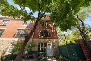 712 S Western Ave, Chicago, IL 60612 - Photo 1