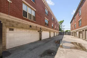 712 S Western Ave, Chicago, IL 60612 - Photo 17