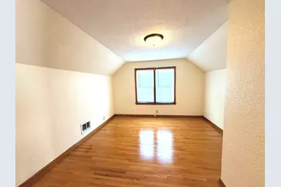 1307 N Highland Avenue, Joliet, IL 60435 - Photo 3