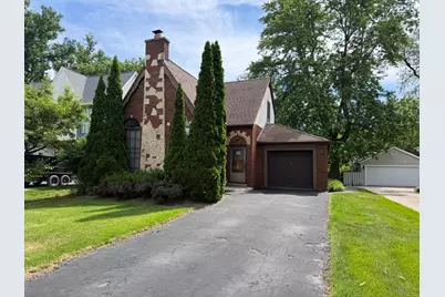 165 S Fairview Avenue, Elmhurst, IL 60126 - Photo 1