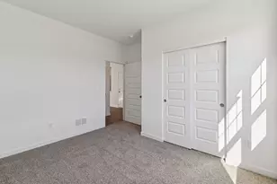 777 Plateau Dr, Pingree Grove, IL 60140 - Photo 7