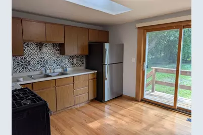 35777 N Helendale Road, Ingleside, IL 60041 - Photo 3
