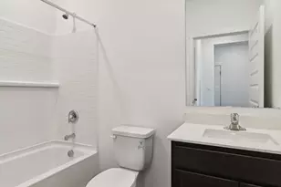 2572 Skye Dr, Pingree Grove, IL 60140 - Photo 7