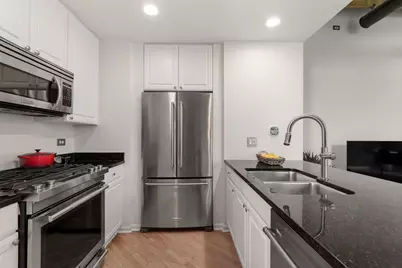 2943 N Lincoln Avenue #204, Chicago, IL 60657 - Photo 7