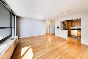 3550 N Lake Shore Dr, Chicago, IL 60657 - Photo 9