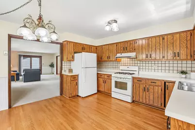 500 W Saint Charles Road, Lombard, IL 60148 - Photo 7