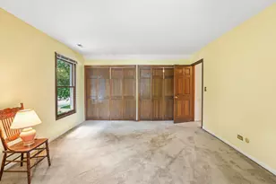 500 W St Charles Rd, Lombard, IL 60148 - Photo 17