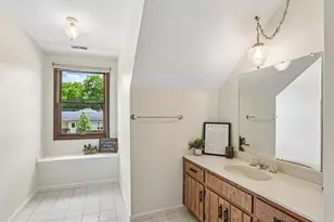 500 W St Charles Rd, Lombard, IL 60148 - Photo 15