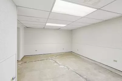 500 W Saint Charles Road, Lombard, IL 60148 - Photo 25