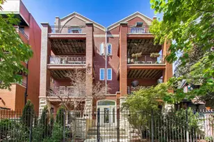 930 W Cuyler Ave, Chicago, IL 60613 - Photo 1