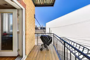 930 W Cuyler Ave, Chicago, IL 60613 - Photo 25