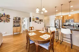930 W Cuyler Ave, Chicago, IL 60613 - Photo 9