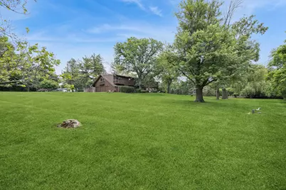 8080 Wolf Road, Burr Ridge, IL 60527 - Photo 3