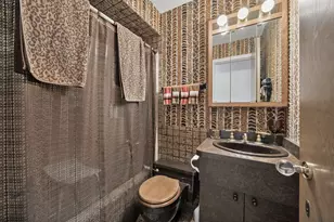 8080 Wolf Rd, Burr Ridge, IL 60527 - Photo 25