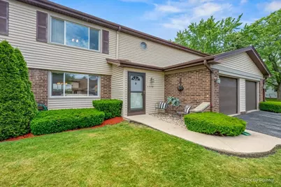 1328 Dove Court, Mount Prospect, IL 60056 - Photo 1
