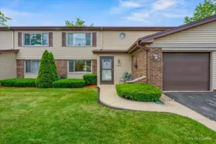 1328 Dove Ct, Mount Prospect, IL 60056 - Photo 3