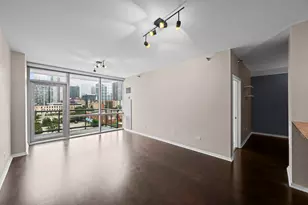 [Address not provided], Chicago, IL 60607 - Photo 5