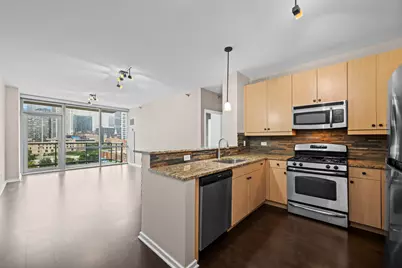 [Address not provided], Chicago, IL 60607 - Photo 7